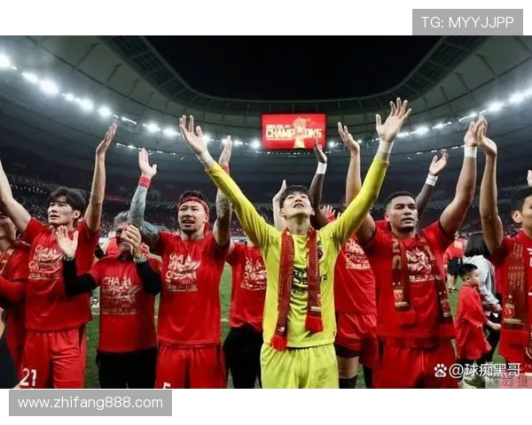 国足逆转取胜点燃球迷激情新星崭露头角展现中国足球新希望 国足逆转取胜点燃球迷激情新星崭露头角展现中国足球新希望