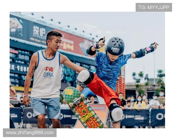 西安滑板队的灵活性揭秘:从街头到赛场的精彩表现与成长之路 西安滑板队的灵活性揭秘:从街头到赛场的精彩表现与成长之路