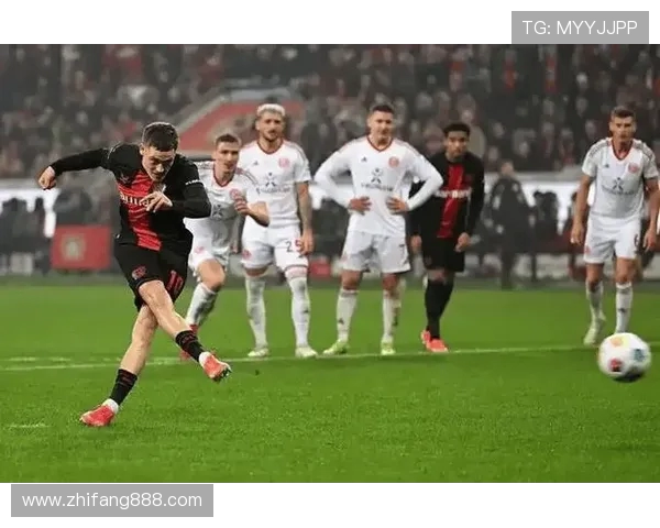 多特蒙德与勒沃库森激战正酣 双方争夺欧冠资格至关重要