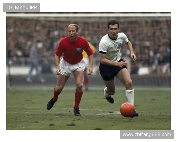 弗朗茨贝肯鲍尔的传奇人生与足球艺术从绿茵统帅到永恒象征